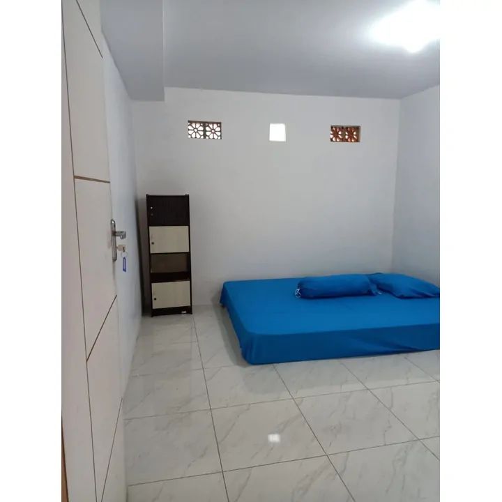 Foto Kamar K (Deluxe Room)  Kost Surabaya